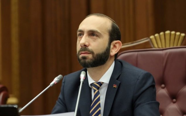 Mirzoyan Brüsselə gedir