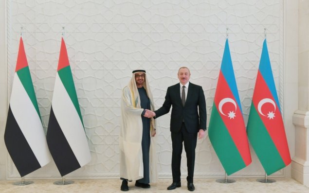 İlham Əliyev Məhəmməd bin Zayed Al Nəhyana təbrik ünvanlayıb