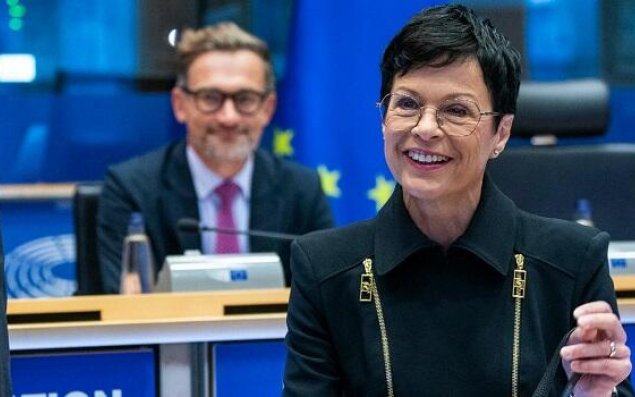 5 ildir erməni təyyarələri AB-yə buraxılmır - Səbəb