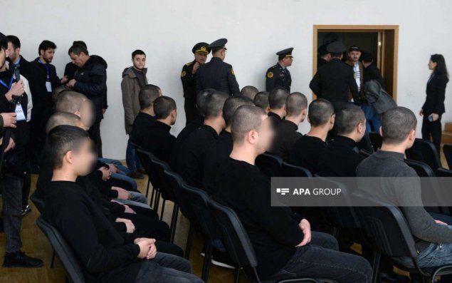 Həbsdə olan 3 yeniyetmə azadlığa buraxılıb