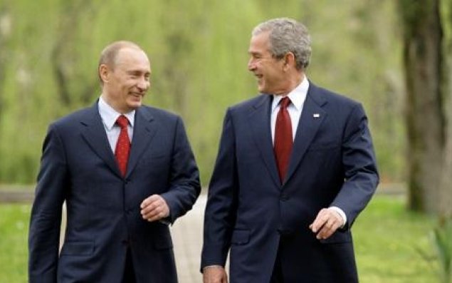 Putin Buşa 2008-də Ukrayna xəbərdarlığı edibmiş