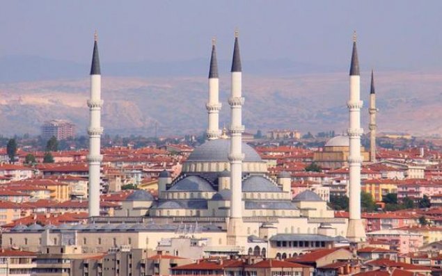 Bu ölkə İrandakı səfirliyini Türkiyəyə köçürdü