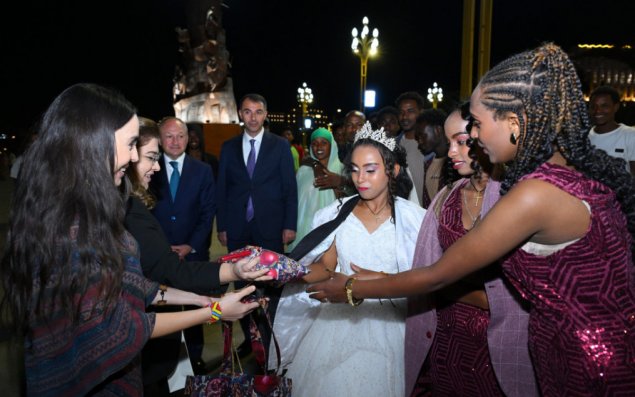 Leyla Əliyeva Əddis-Əbəbədə Adva Zəfər Muzey Kompleksində olub