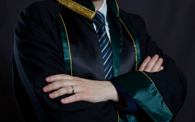 Azərbaycanda vəkillərin sayı açıqlanıb