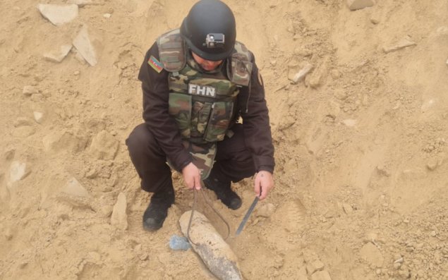 Qaradağda top mərmisi tapılıb - VİDEO