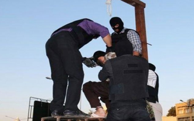 Etiraz aksiyalarında saxlanılan idmançı edam edildi