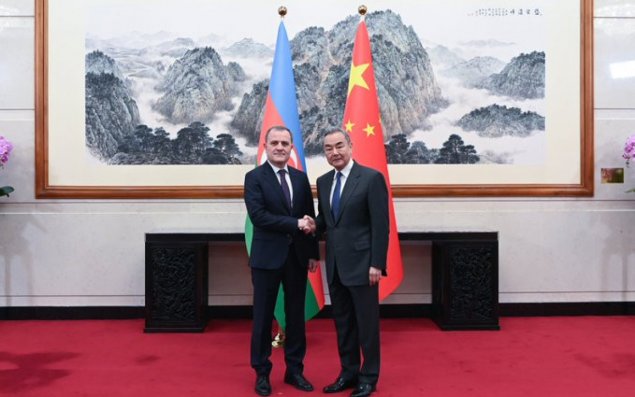 Azərbaycan və Çin XİN rəhbərləri görüşüb