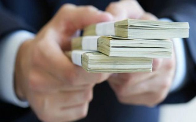 Ötən il bank əmanətçilərinin depozit gəlirləri 42%-ə yaxın artıb