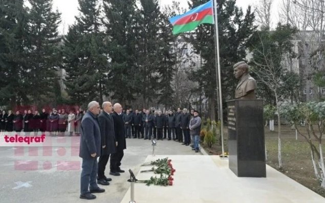 Natiq Qasımovun büstünün açılışı oldu