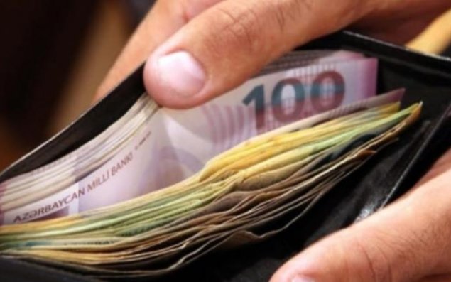 Azərbaycanda bu şəxslərin maaşları artırılacaq