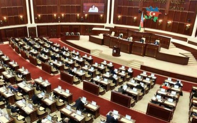 Milli Məclisin iclası başlayıb