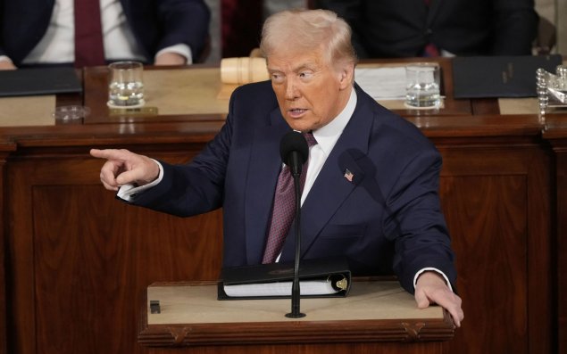 Tramp zərbə endirmək əmri verəcək