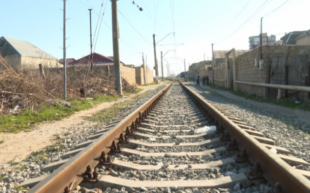 Bu ərazidə dəmir yolu ÇƏKİLƏCƏK