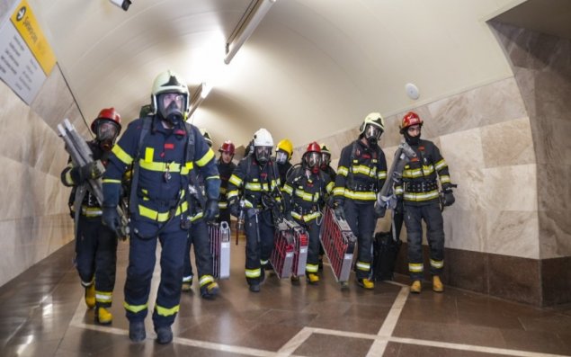 FHN “Cəfər Cabbarlı” və “Xətai” stansiyalarında taktiki-xüsusi təlim keçirib - VİDEO