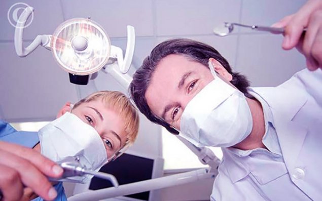 Beynəlxalq Stomatoloq Günüdür