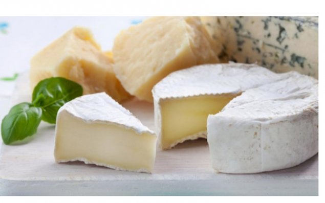 Bu üç pendir növündən uzaq durun — Qorxunc fəsadlar yaradır