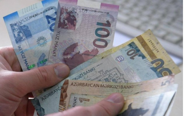 Həmin ailələrə hər ay 422 manat verilir