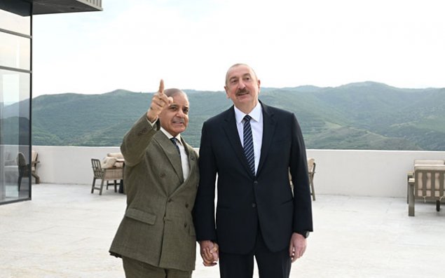 İlham Əliyev və Şahbaz Şərif Türkiyəyə gedirlər