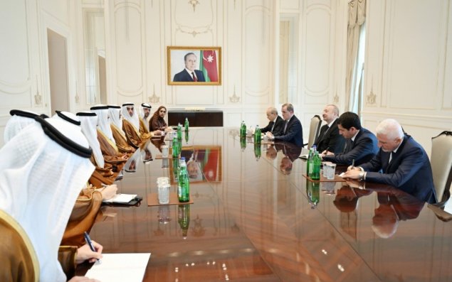 Prezident İlham Əliyev BƏƏ nümayəndə heyətini qəbul edib