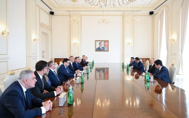 Prezident İlham Əliyev Slovakiya Milli Şurasının sədrini qəbul edib