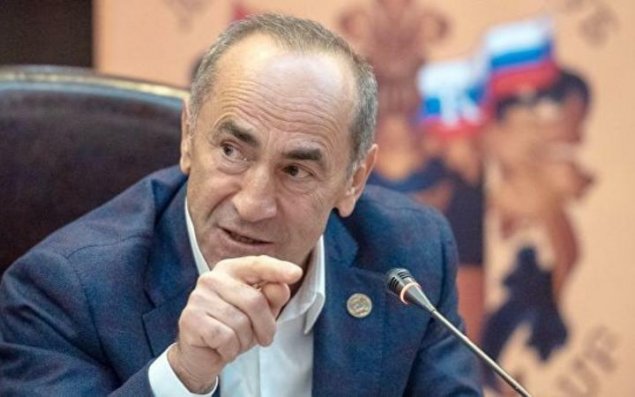 Köçəryanın ofisində axtarış: saxlanılanlar var