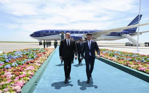 Prezident İlham Əliyev Qazaxıstana işgüzar səfərə gəlib