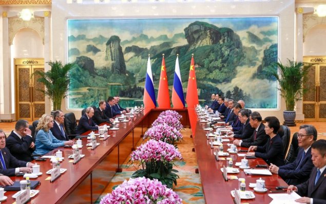Putin Pekində Çin lideri ilə görüşüb