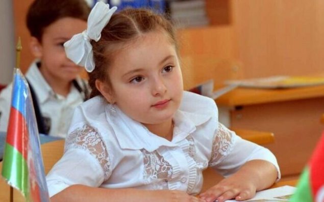 Şagirdlərin yerdəyişməsi dayandırılır