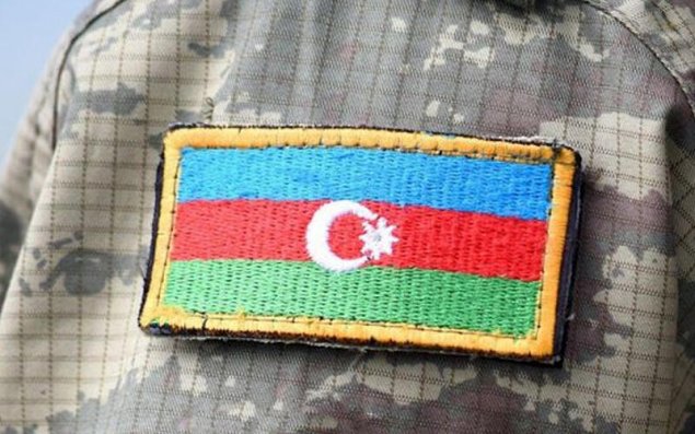 Əlaçı məzunlara hərbi xidmətdə güzəştlər verilə bilər