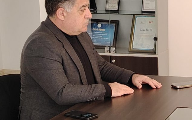 “MEQAPLUS MMC”-dən şikayət: “Mənə olan borc elə 130000 manatdır”