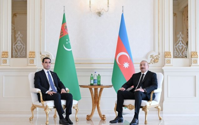 Prezident İlham Əliyevin Sərdar Berdiməhəmmədovla təkbətək görüşü olub