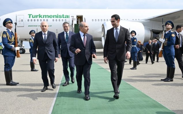 Türkmənistan Prezidenti Azərbaycana səfərə gəlib