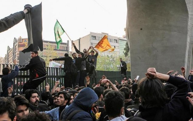 İranda məhbuslar aclıq aksiyasına başladı