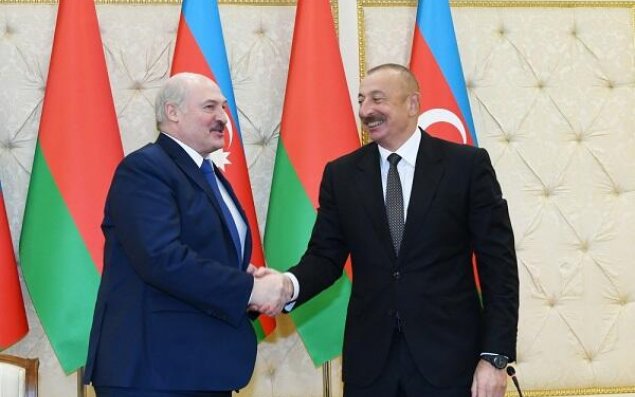 İlham Əliyev Lukaşenkonu təbrik etdi