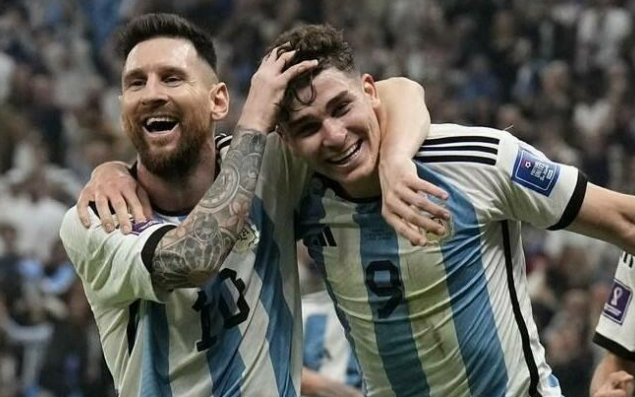 Messi iki rekorda imza atdı