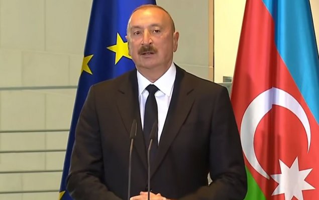 Prezident Almaniya kanslerini Azərbaycana dəvət etdi