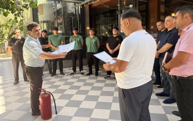 Fövqəladə hallarda davranış qaydaları ilə bağlı tədbirlər keçirilib