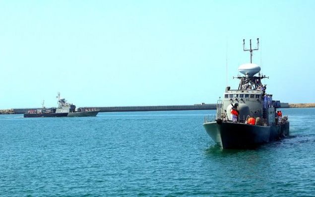 BƏƏ İran gəmilərinin limanlara girişini qadağan etdi