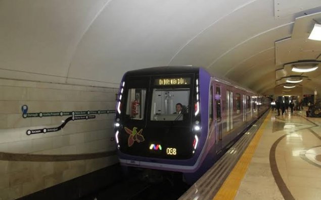 Ötən ay sərnişinlər metro ilə 16 milyondan çox səfər ediblər