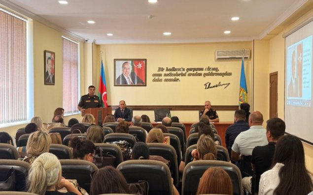 FHN bu mövzuda kurs-seminar keçirdi