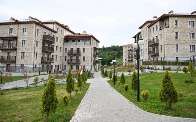 Qarabağda nə qədər adam yaşayır?