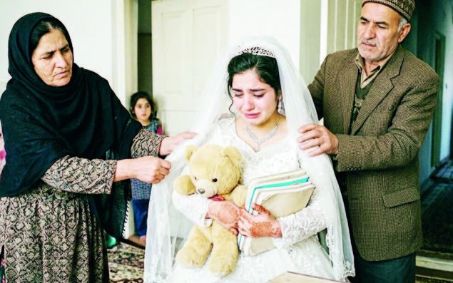 Erkən nikahlar sosial bəladır: Sosioloqdan ÇAĞIRIŞ
