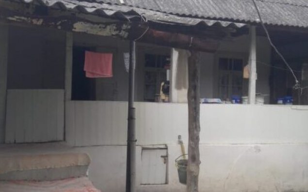 Qəhrəmanlar böyüdən ev uçmaq təhlükəsindədir – 89 yaşlı ana Prezidentə müraciət etdi