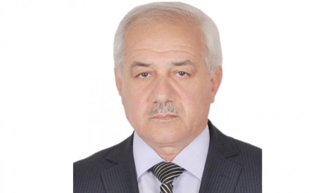 Vaqif Abışov: Məktəbli forması tələblərinə əməl olunması sağlam təhsil mühitinin vacib şərtidir