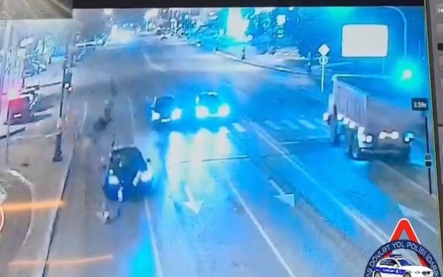 Bakıda skuterin iştirakı ilə qəza olub, ölən var - VİDEO